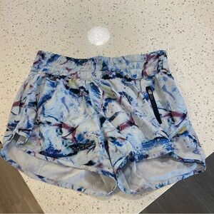 Lululemon shorts. Size 6. No tag but they are a size 6.